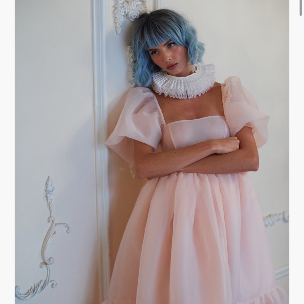 *SOLD* Selkie peach French puff